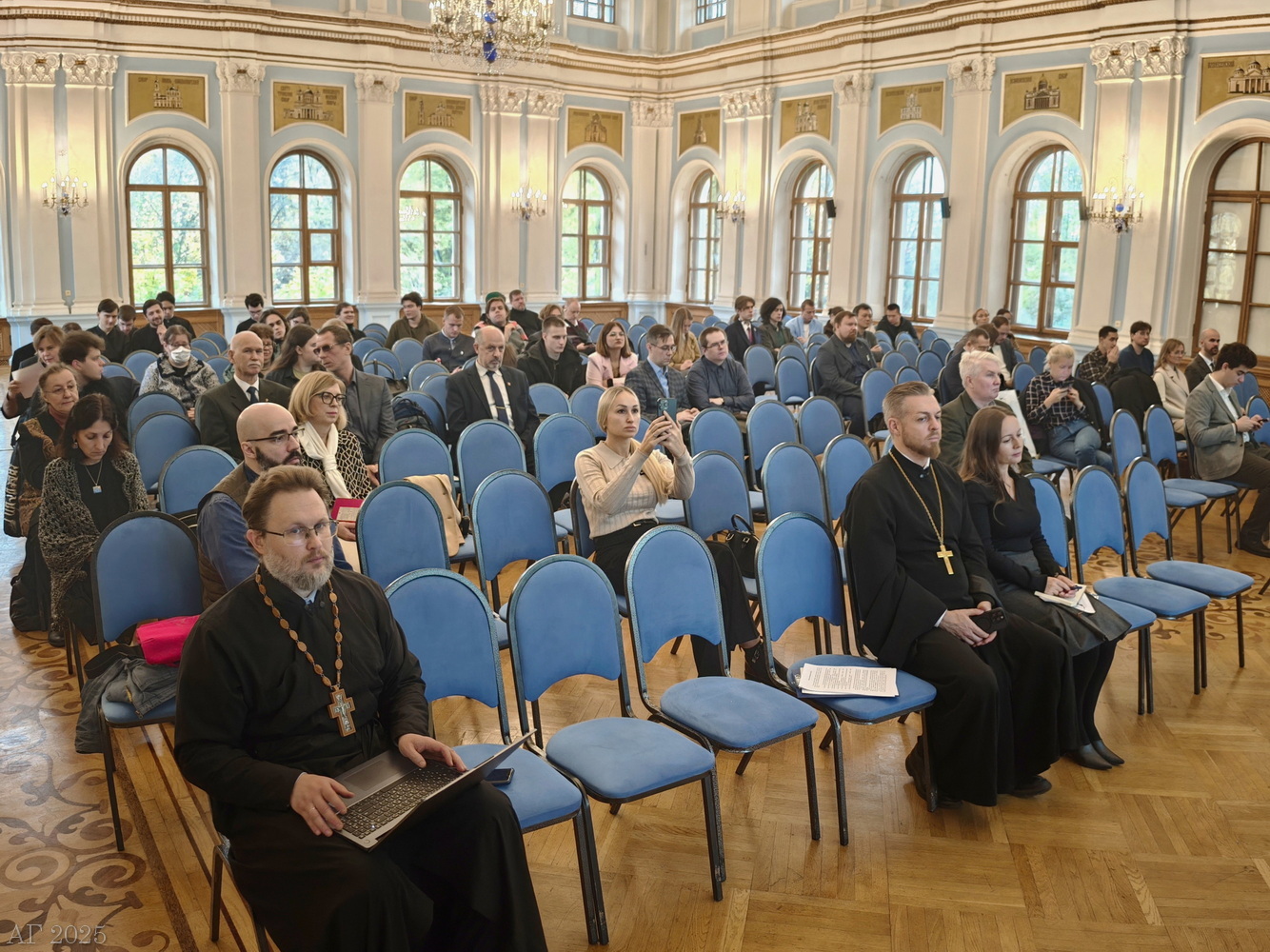 Пленарная часть. II Международная научно-практическая конференция «Дискурсы и практики традиции», СПб., 24.10.2025